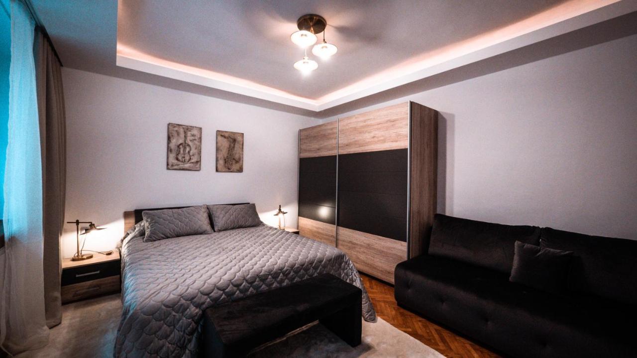 La Garcon Apartment Brasov Exterior photo